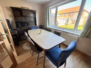 Dining Room- click for photo gallery